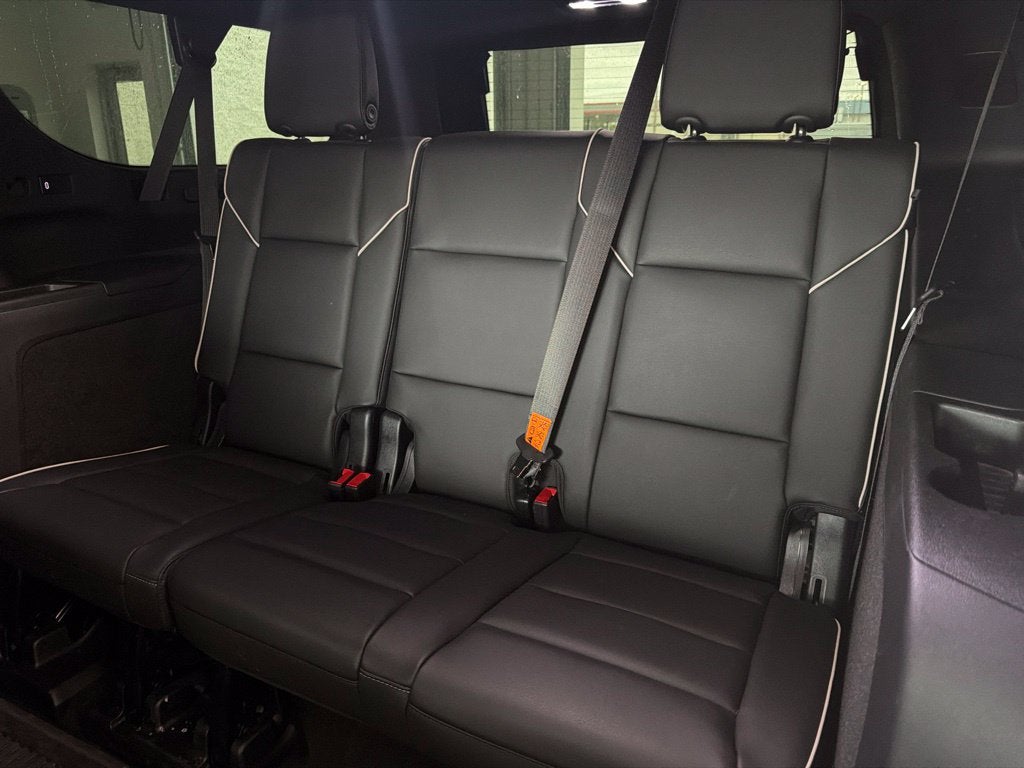 2024 Cadillac Escalade ESV Premium Luxury