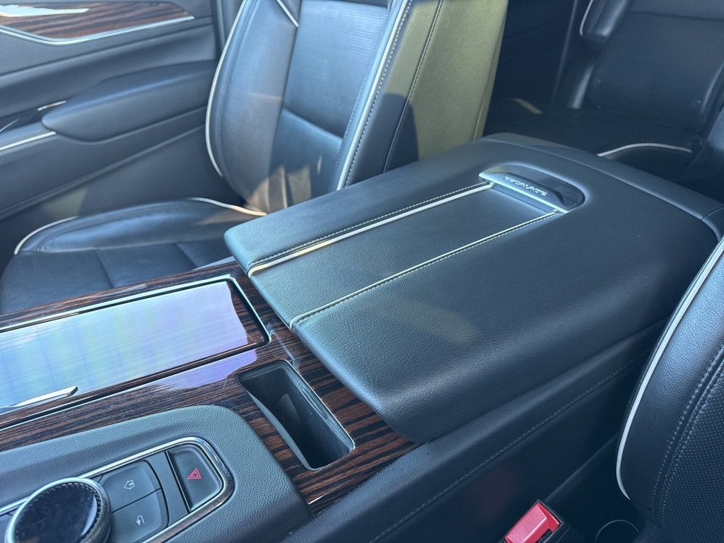 2023 Cadillac Escalade ESV Premium Luxury