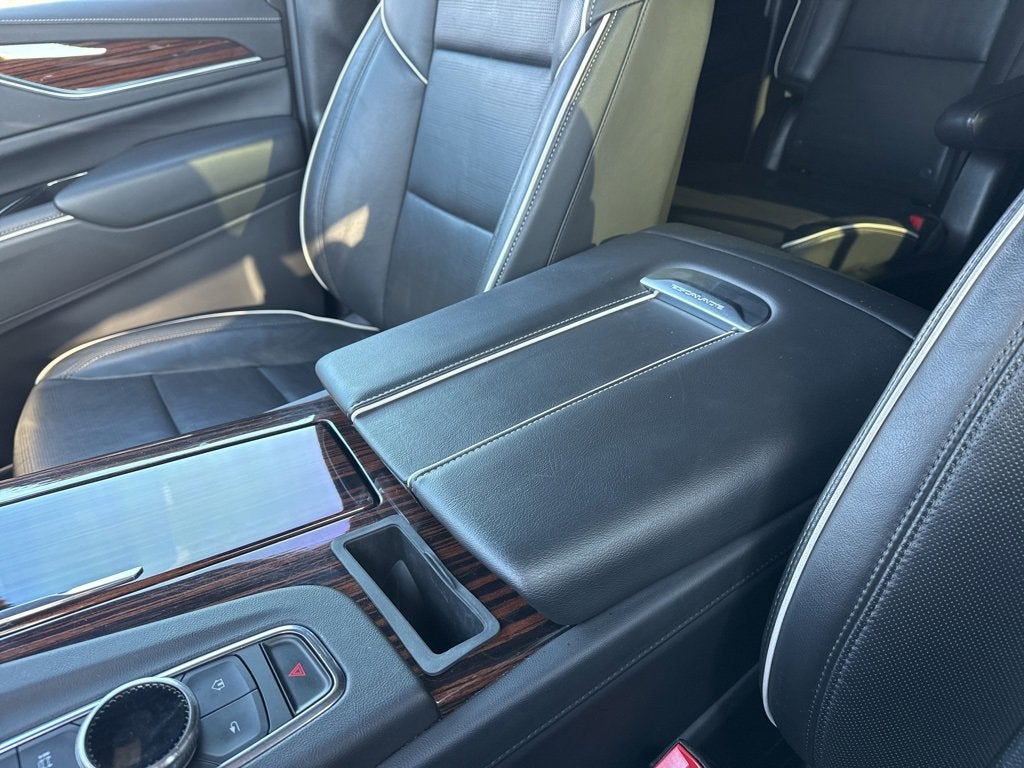 2023 Cadillac Escalade ESV Premium Luxury