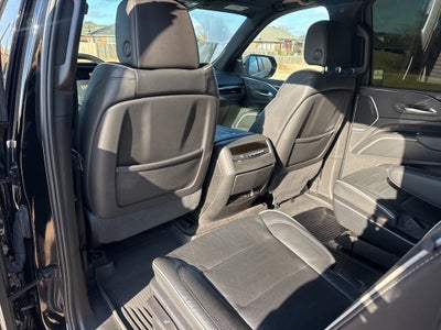 2023 Cadillac Escalade ESV Premium Luxury