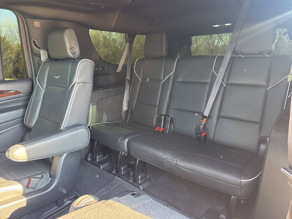 2023 Cadillac Escalade ESV Premium Luxury