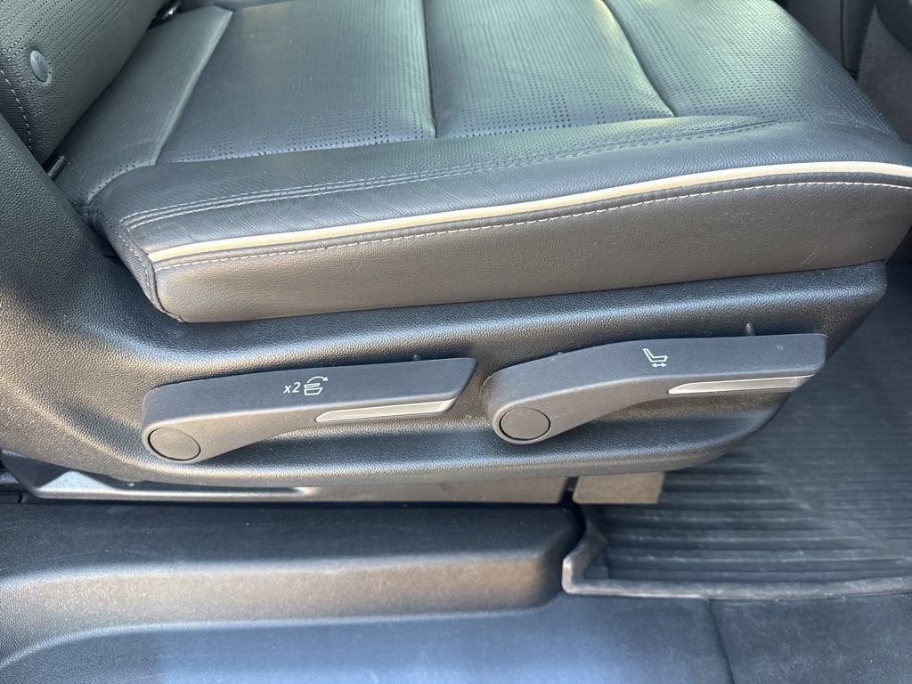 2024 Cadillac Escalade ESV Premium Luxury