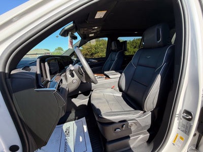 2023 Cadillac Escalade ESV 4WD Premium Luxury