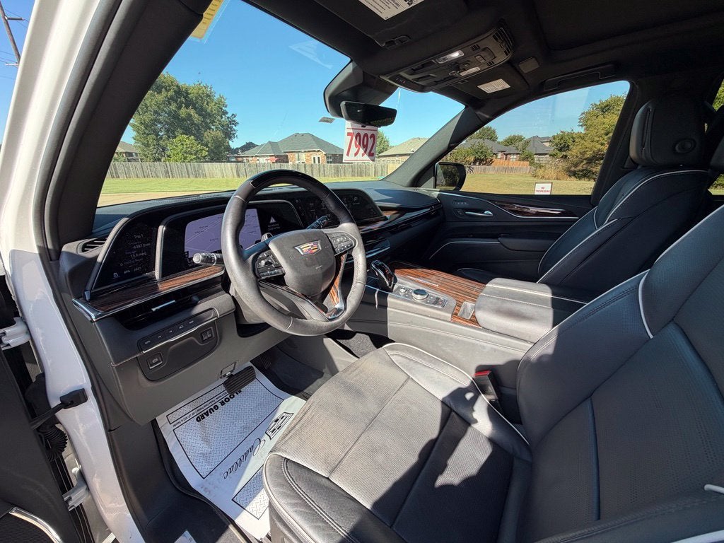 2023 Cadillac Escalade ESV 4WD Premium Luxury