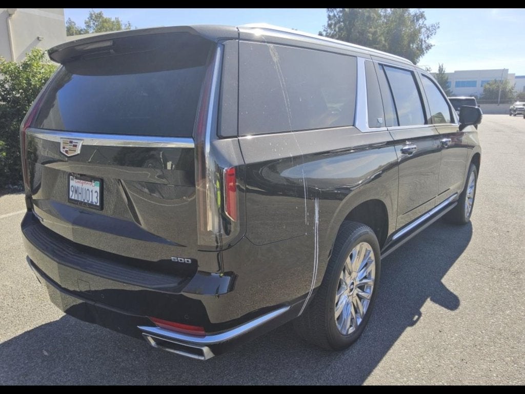 2024 Cadillac Escalade ESV Premium Luxury