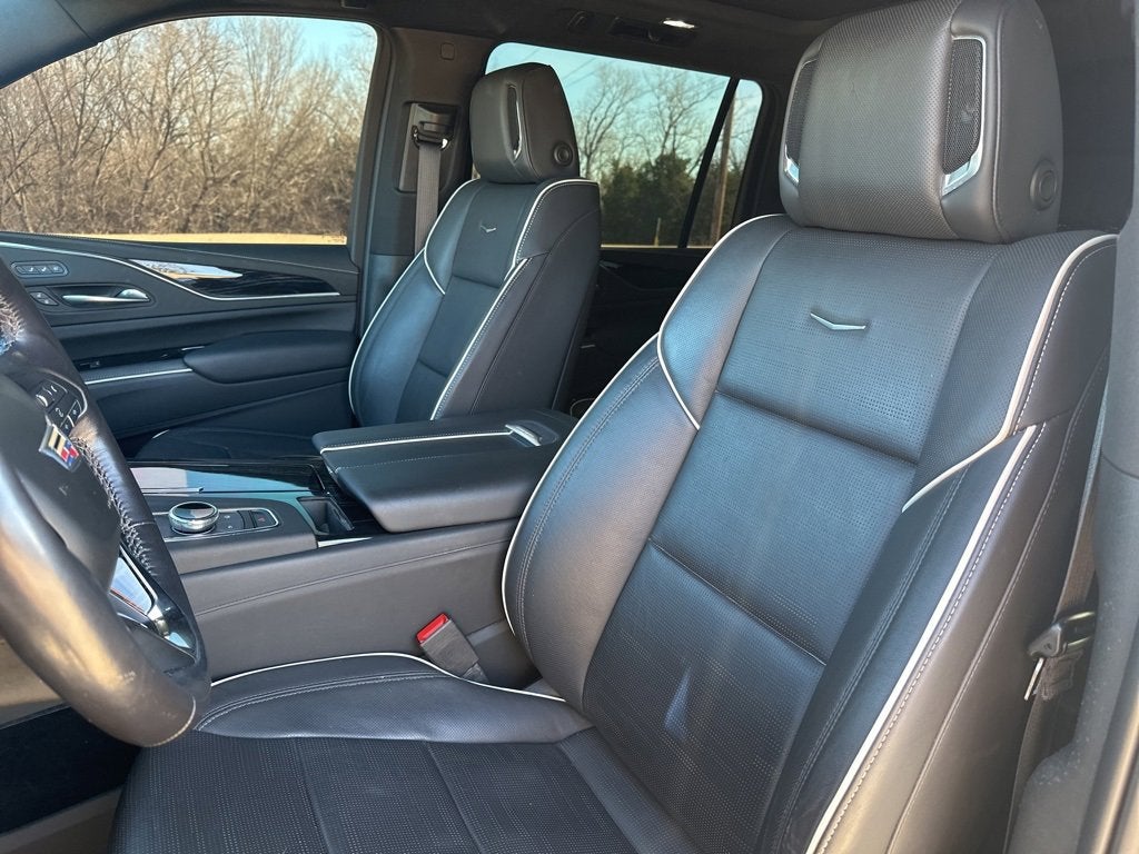 2022 Cadillac Escalade ESV Sport