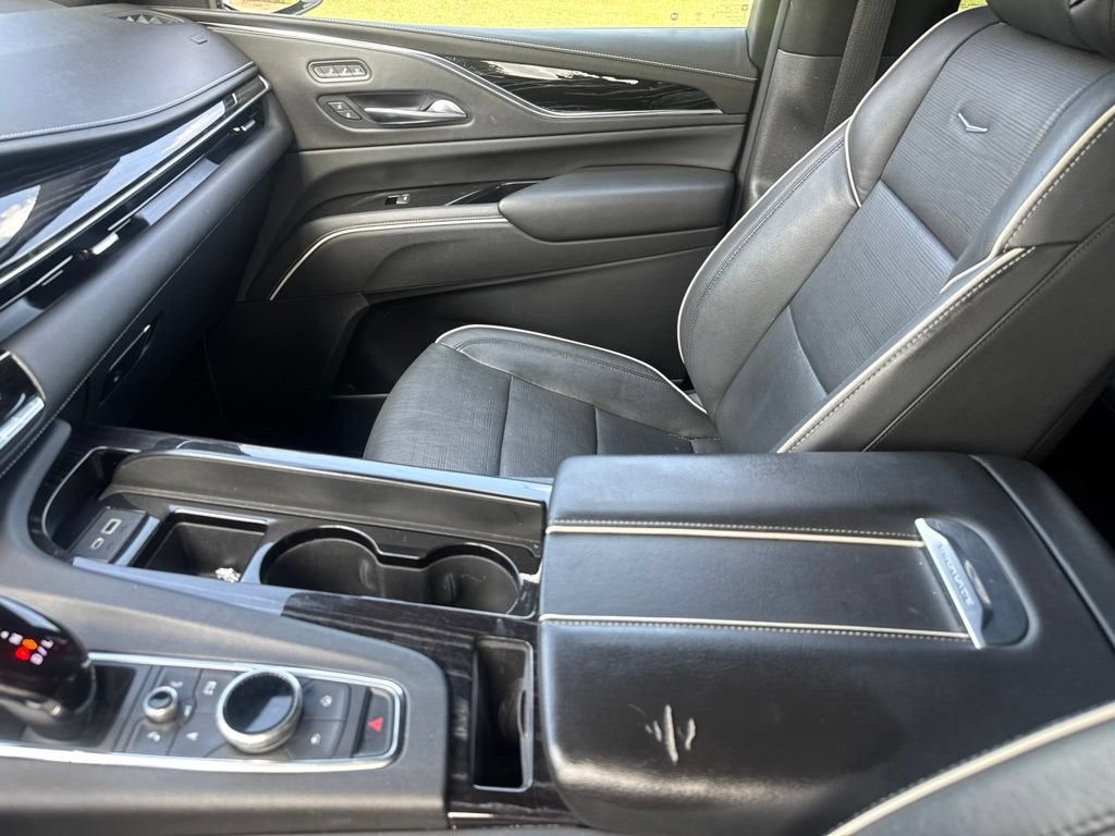 2021 Cadillac Escalade ESV Sport