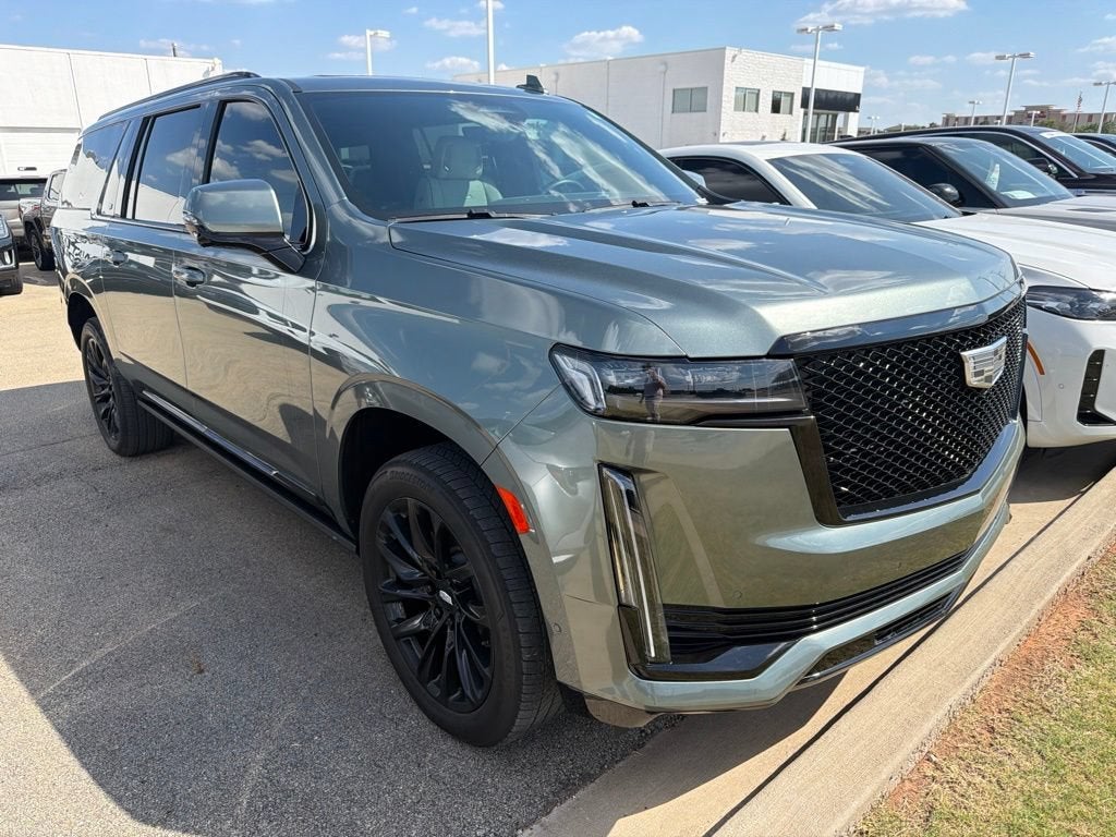 2024 Cadillac Escalade ESV Sport