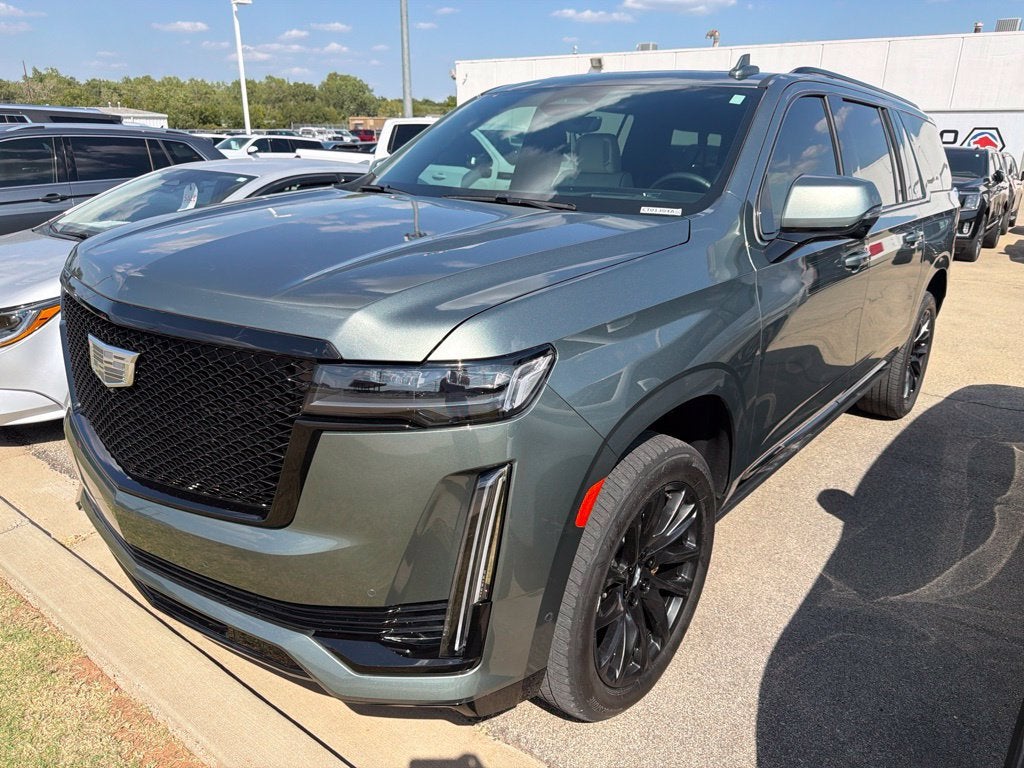 2024 Cadillac Escalade ESV Sport