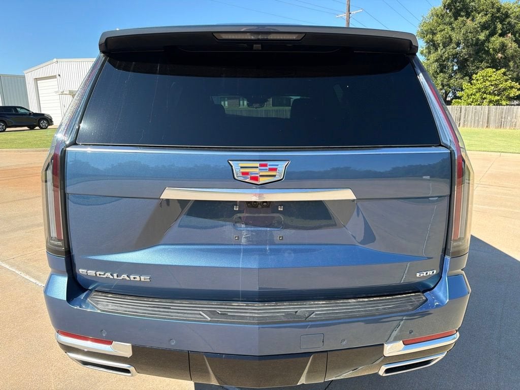 2026 Cadillac Escalade Luxury