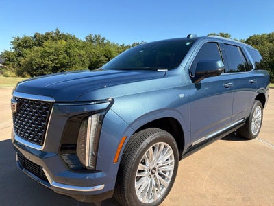 2026 Cadillac Escalade Luxury