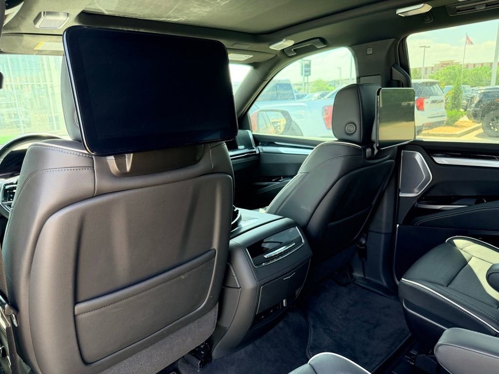 2025 Cadillac Escalade Sport