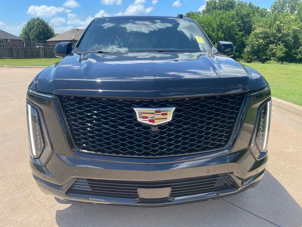 2025 Cadillac Escalade Sport Platinum
