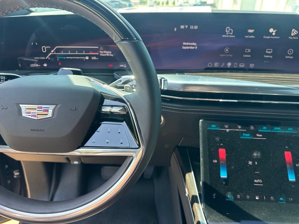 2025 Cadillac Escalade ESV Premium Luxury