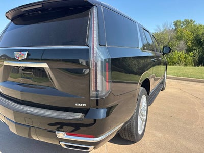 2025 Cadillac Escalade ESV Premium Luxury