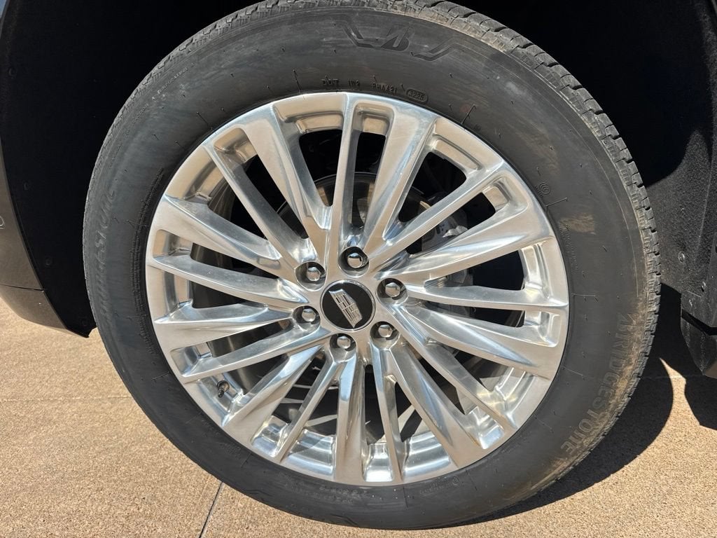 2025 Cadillac Escalade ESV Premium Luxury