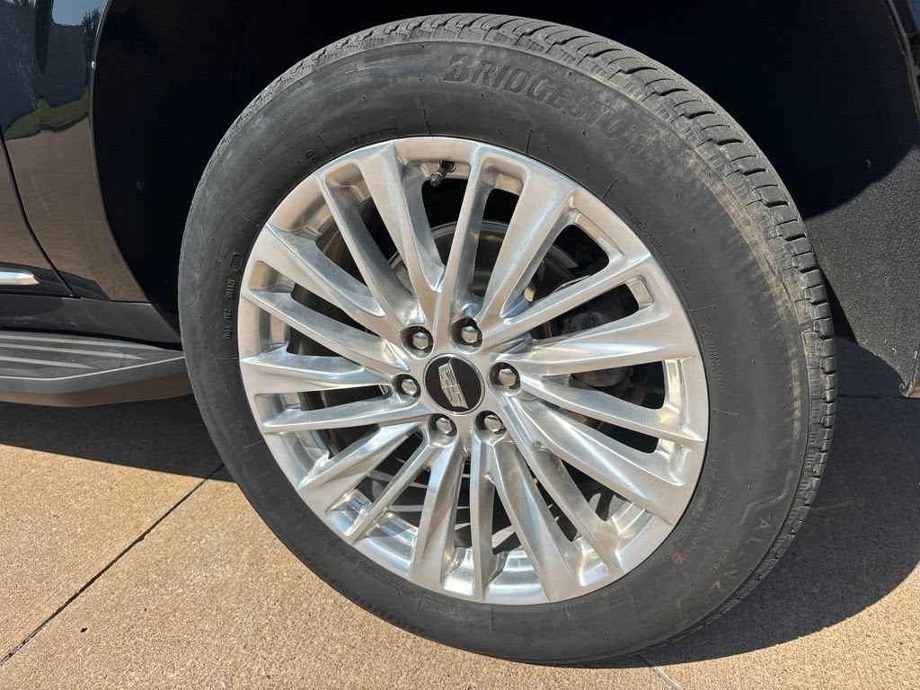 2025 Cadillac Escalade ESV Premium Luxury