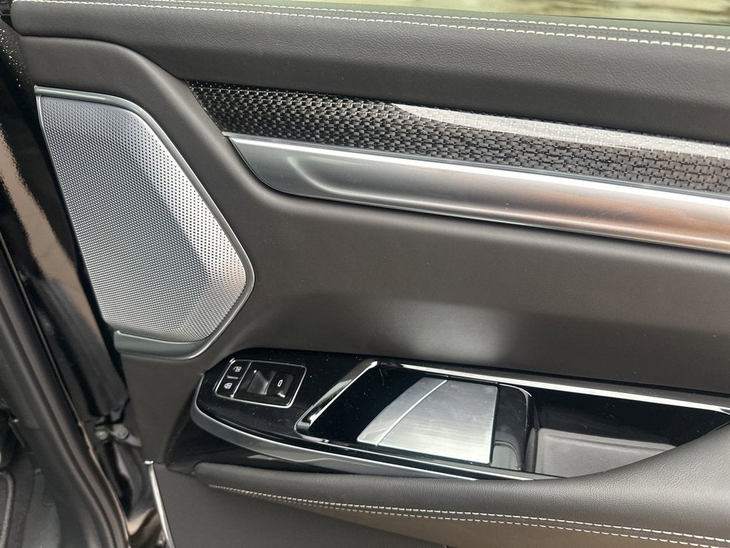 2025 Cadillac Escalade ESV Escalade-V ESV