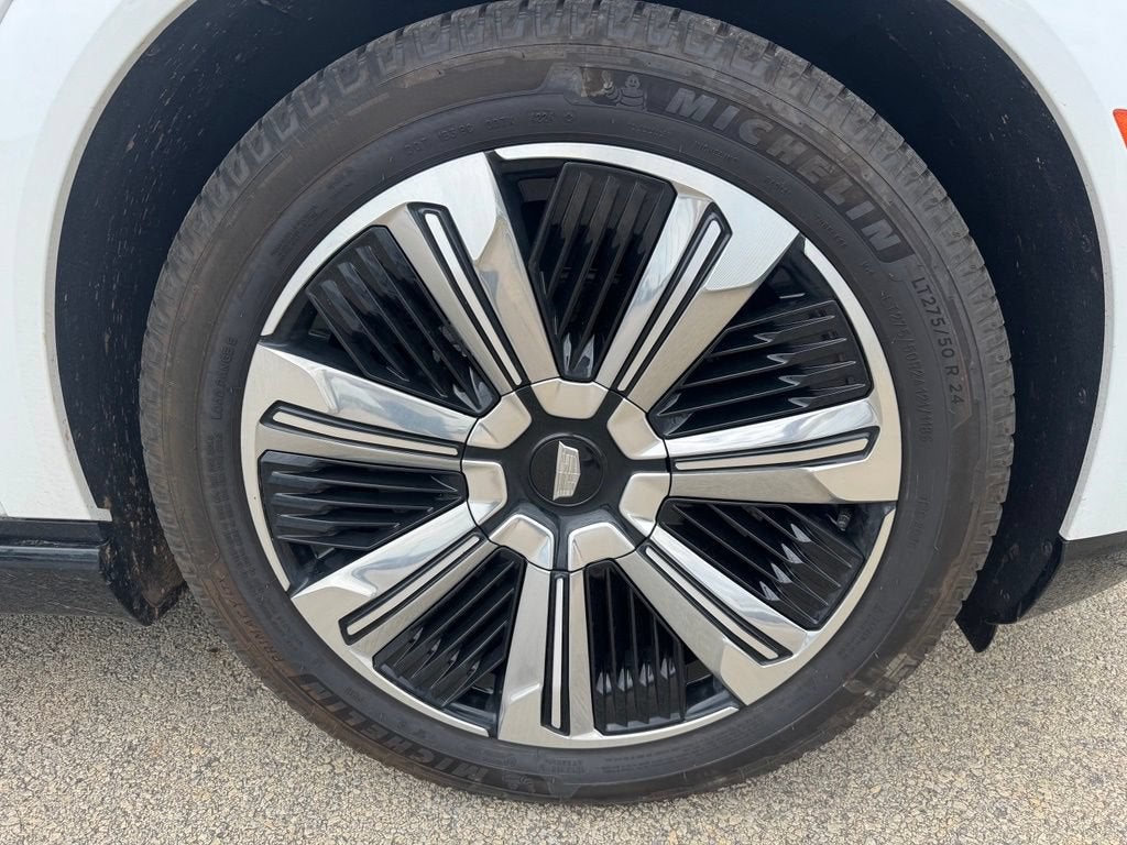 2025 Cadillac ESCALADE IQ Luxury 2