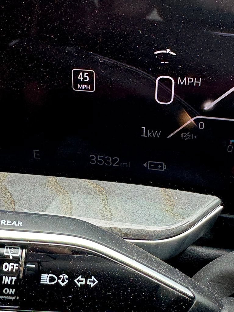 2025 Cadillac ESCALADE IQ Luxury 2