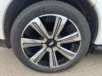 2025 Cadillac ESCALADE IQ Luxury 2