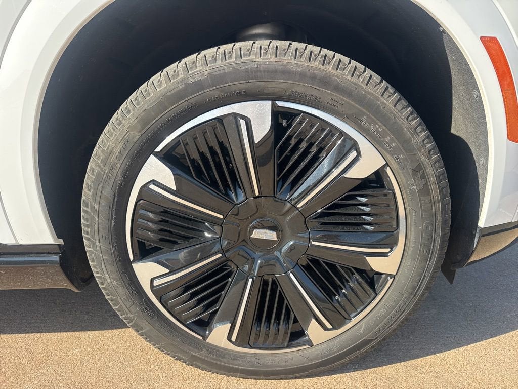 2025 Cadillac ESCALADE IQ Sport 1