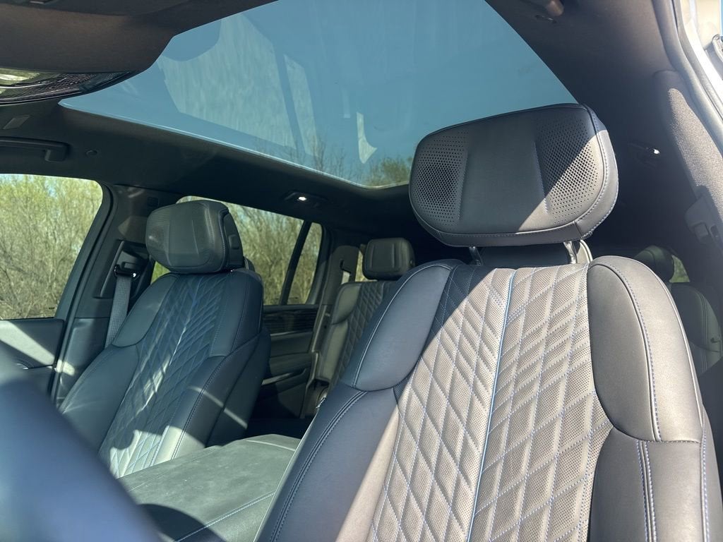 2025 Cadillac ESCALADE IQ Sport 1