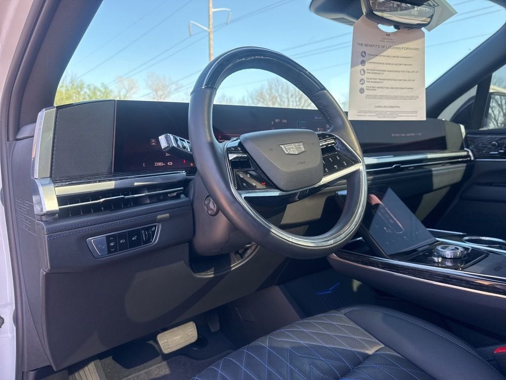 2025 Cadillac ESCALADE IQ Sport 1