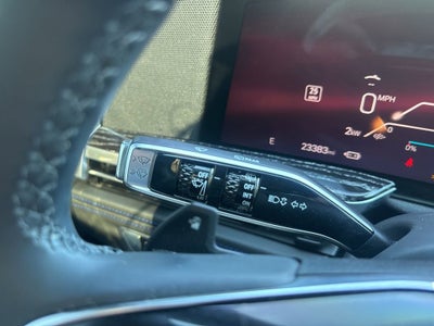 2025 Cadillac ESCALADE IQ Sport 1