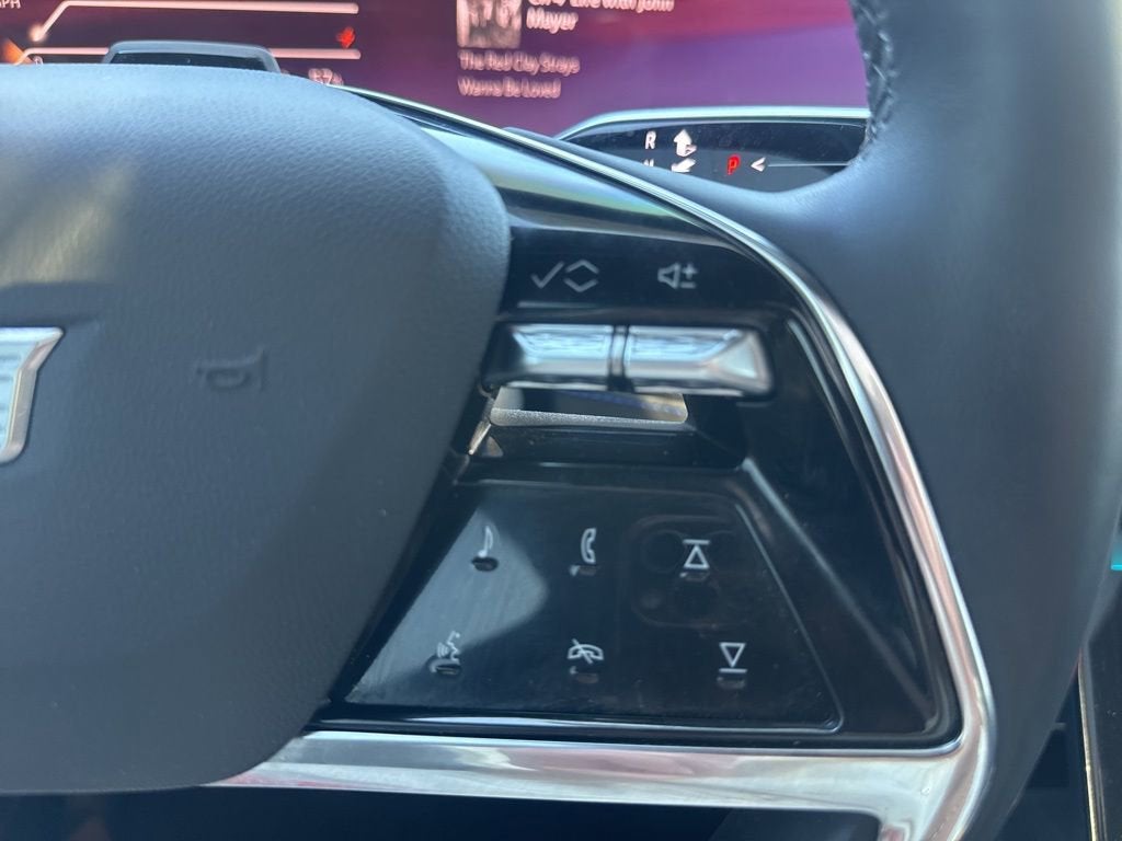 2025 Cadillac ESCALADE IQ Sport 1