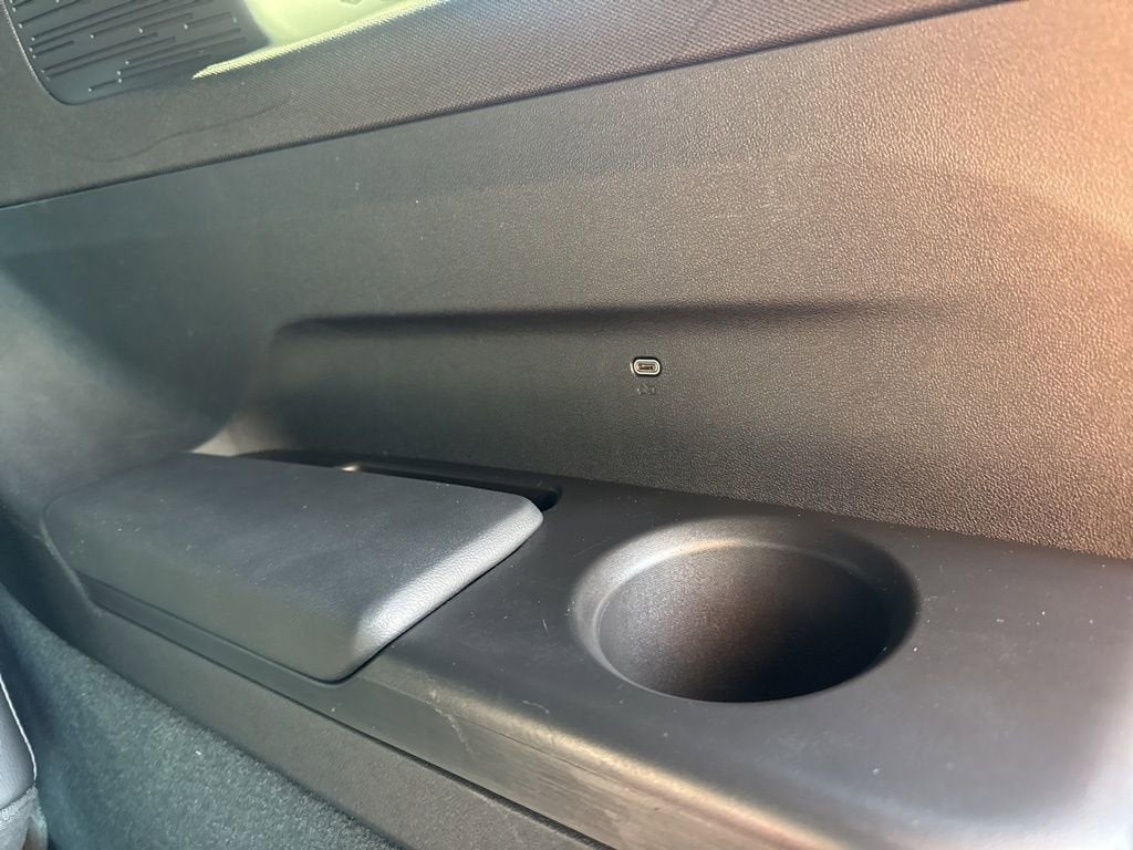 2025 Cadillac ESCALADE IQ Sport 1