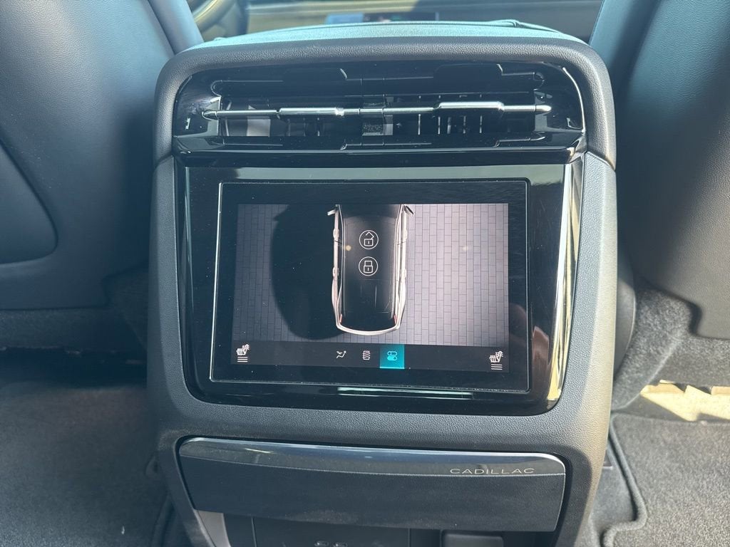 2025 Cadillac ESCALADE IQ Sport 1