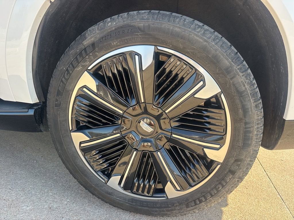 2025 Cadillac ESCALADE IQ Sport 1