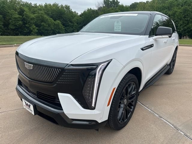 2025 Cadillac ESCALADE IQ Sport 2