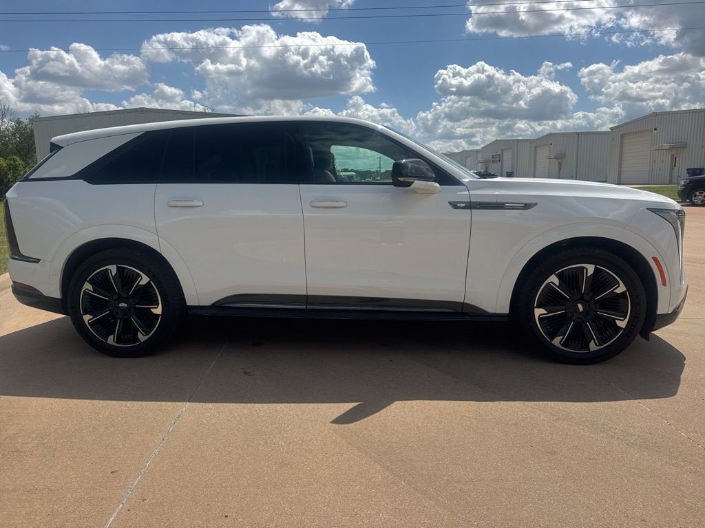 2025 Cadillac ESCALADE IQ Sport 2