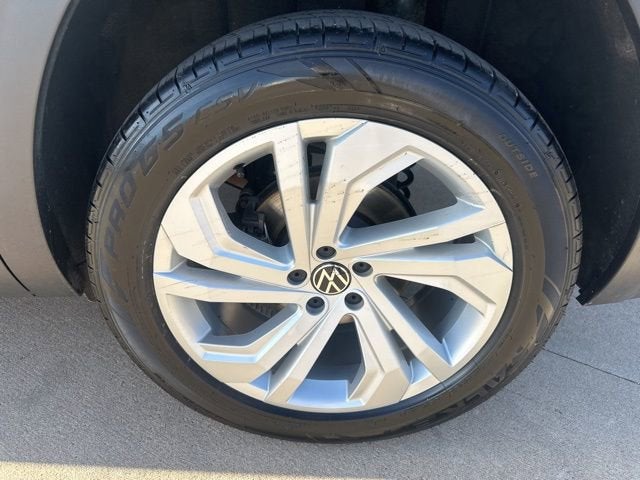 2021 Volkswagen Atlas 2.0T SE w/Technology