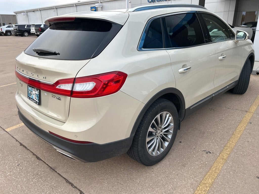 2016 Lincoln MKX Select