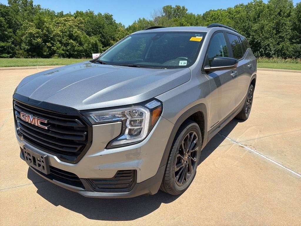 2023 GMC Terrain SLE FWD's photo