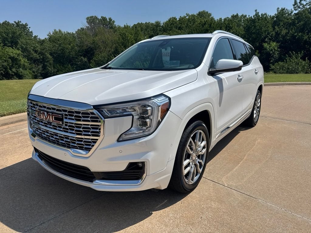 2023 GMC Terrain Denali