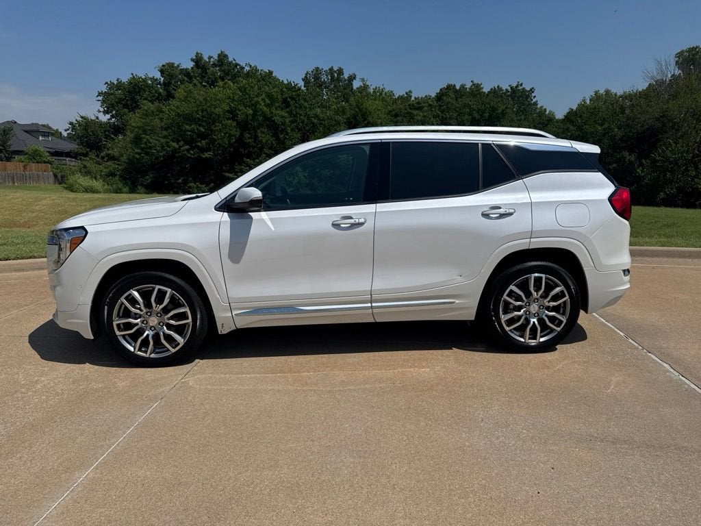 2023 GMC Terrain Denali