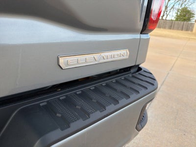 2025 GMC Sierra 1500 Elevation