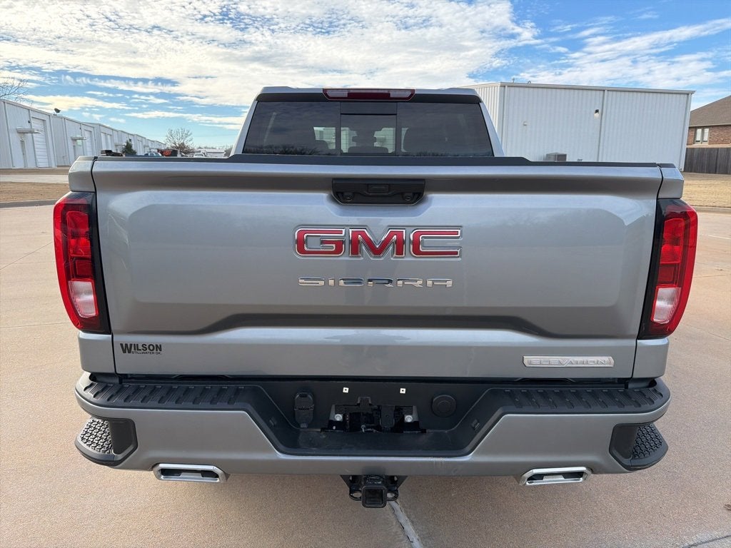 2025 GMC Sierra 1500 Elevation