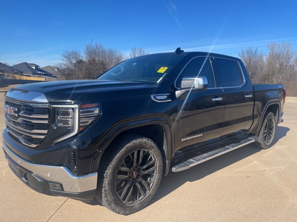 2022 GMC Sierra 1500 SLT