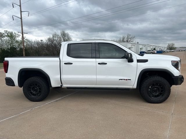 2025 GMC Sierra 1500 AT4X