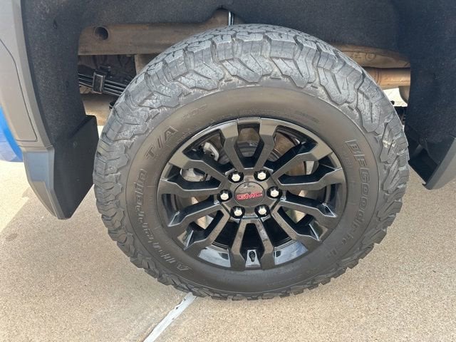 2022 GMC Sierra 1500 AT4X