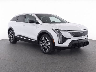 2025 Cadillac OPTIQ Luxury 2