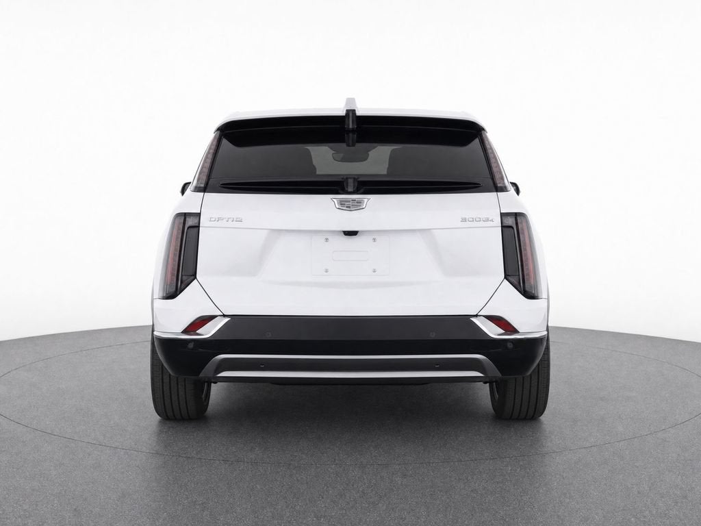2025 Cadillac OPTIQ Luxury 2
