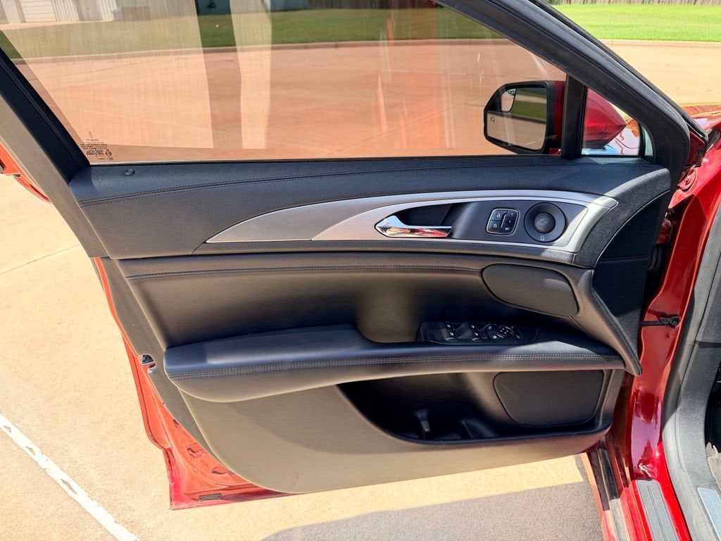 2017 Lincoln MKZ Select