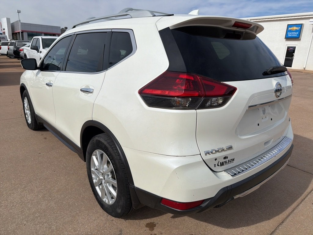 2018 Nissan Rogue SV