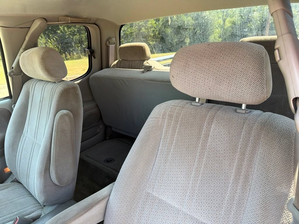 2002 Toyota Tundra SR5